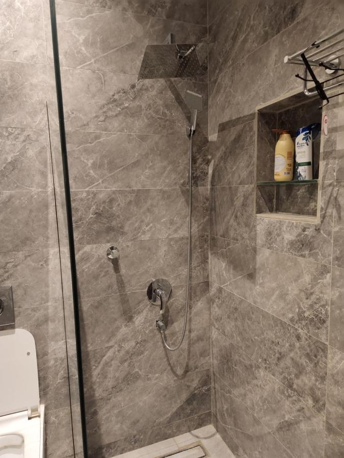 Chalet فاخر جداً جداً وخاص